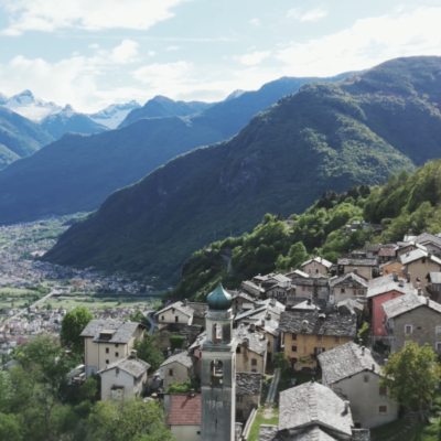 Pianazzola perched on mountainside